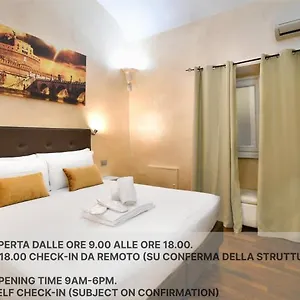 Trinity Luxury 3* Rzym